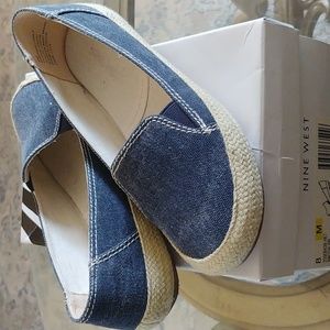 Like New Nine West Denim Flat Espadrille